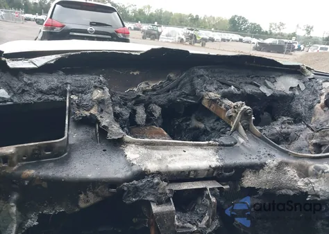 2023 Jeep Grand Cherokee L Limited 4X4 z USA, uszkodzony, nr VIN 1C4RJKBG7P8821344